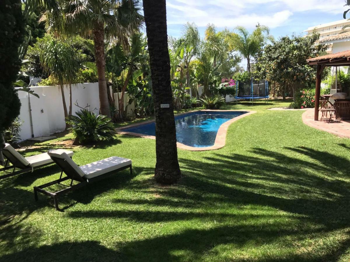 Villa With Heated Pool And Jacuzzi Close To Puerto Banus And Beach エステポナ エクステリア 写真