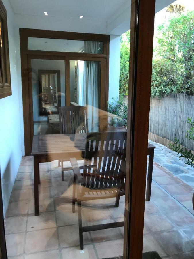 Villa With Heated Pool And Jacuzzi Close To Puerto Banus And Beach エステポナ エクステリア 写真