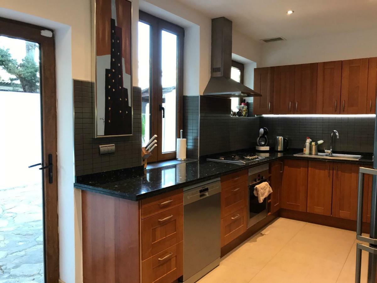 Villa With Heated Pool And Jacuzzi Close To Puerto Banus And Beach エステポナ エクステリア 写真